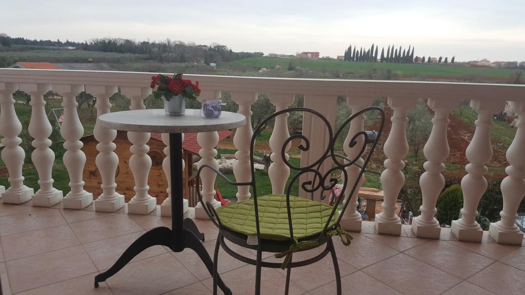 Apartments Sorgo Novigrad  ภายนอก รูปภาพ