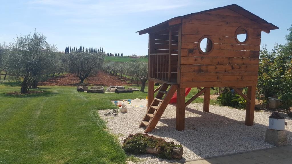 Apartments Sorgo Novigrad  ภายนอก รูปภาพ