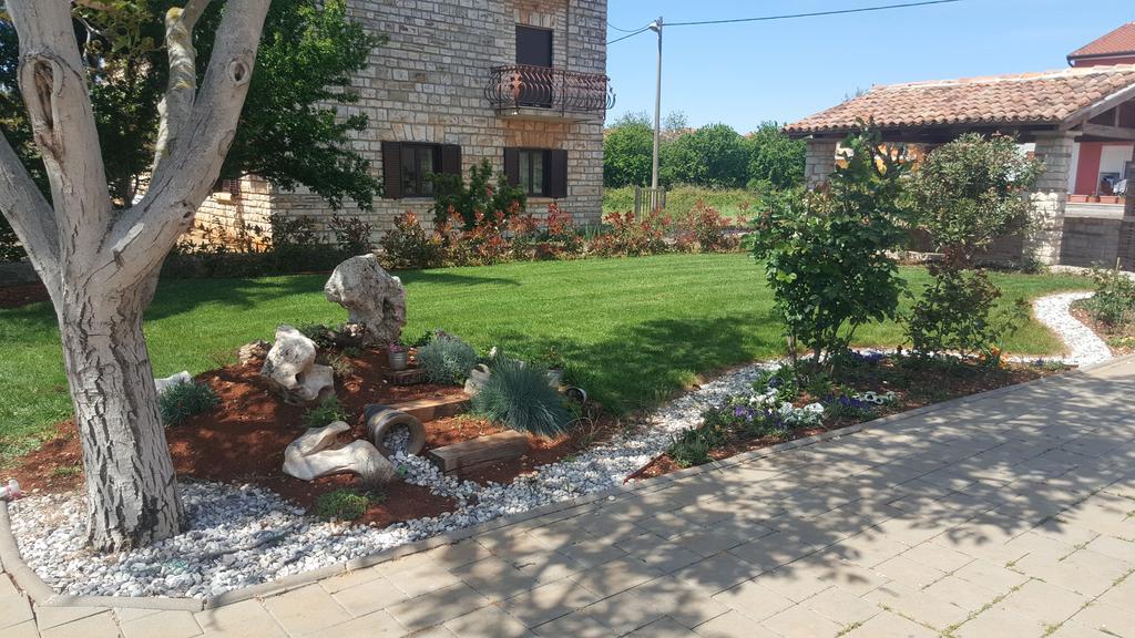 Apartments Sorgo Novigrad  ภายนอก รูปภาพ
